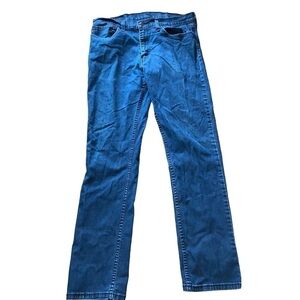 Levi’s 5’11 slim fit jeans